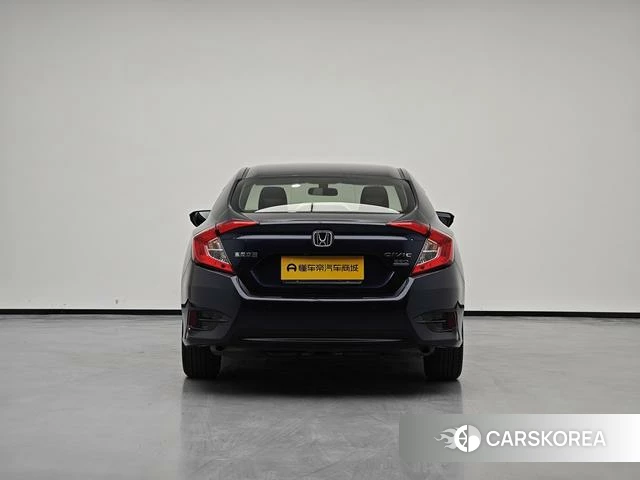 Honda Civic id 4259548 из Китая 7