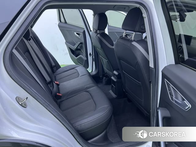 Audi Q2L e-tron id 4314825 из Китая 7