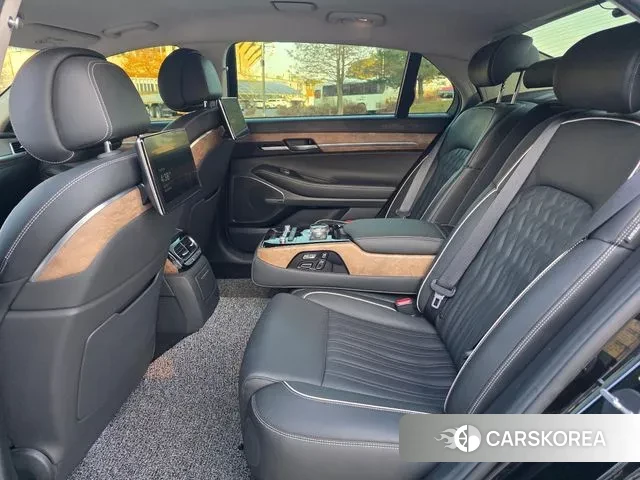 Genesis G90 id 3428367 из Кореи 7