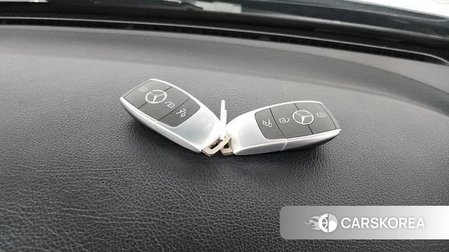 Mercedes-Benz C-Class W205 id 4362339 из Кореи 7