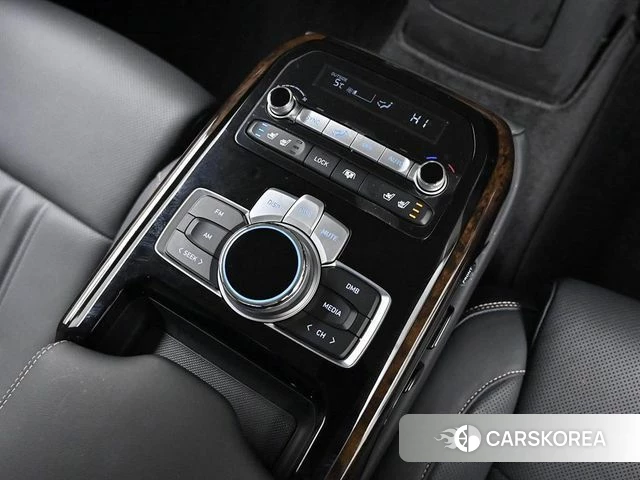 Genesis G90 id 3941764 из Кореи 7