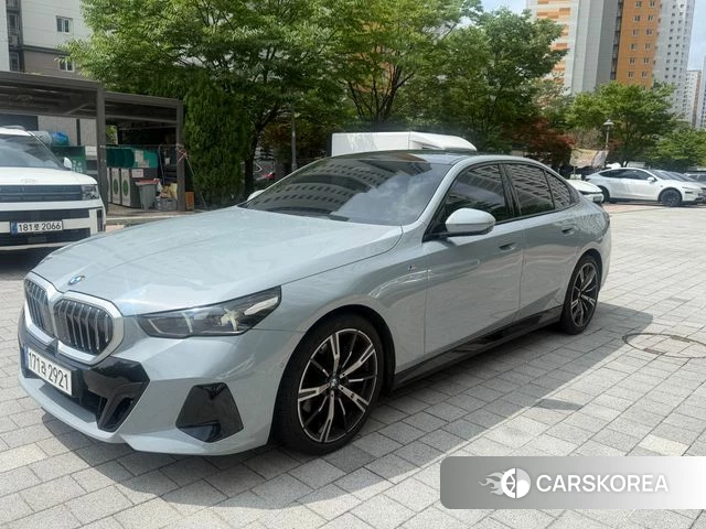 BMW 5 Series (G60) id 4576984 из Кореи 7