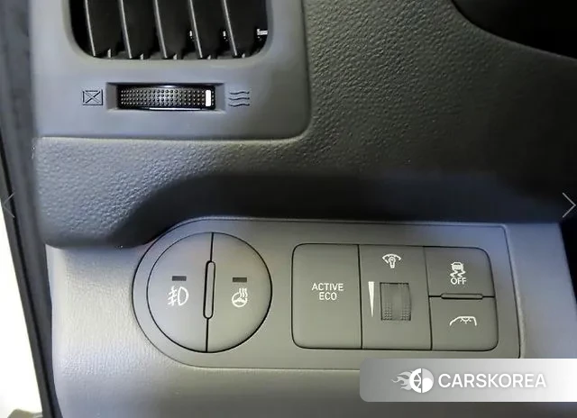 Hyundai The New Grand Starex id 3484876 из Кореи 7