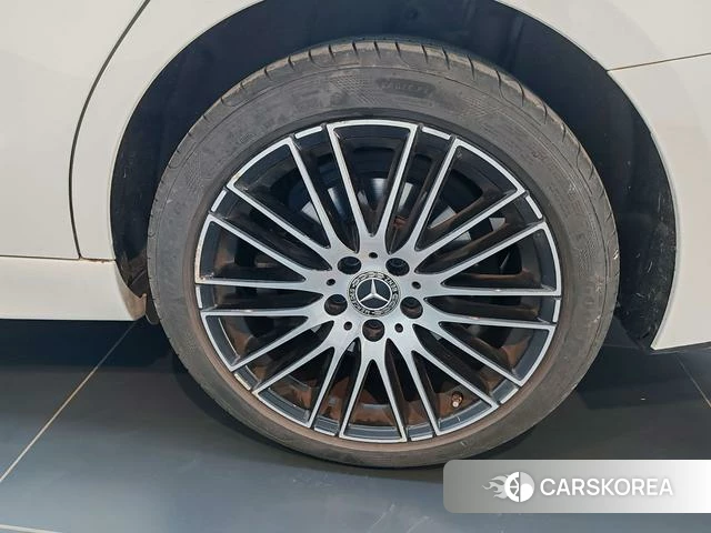 Mercedes-Benz Class C id 4278065 из Китая 7