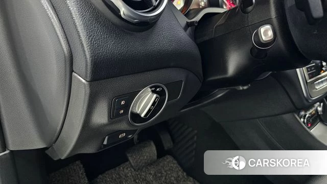 Mercedes-Benz GLA-Class X156 id 4717720 из Кореи 7