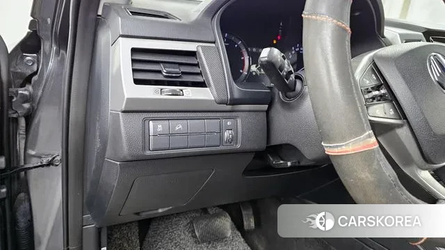 Ssangyong Rexton Sports id 3608312 из Кореи 7