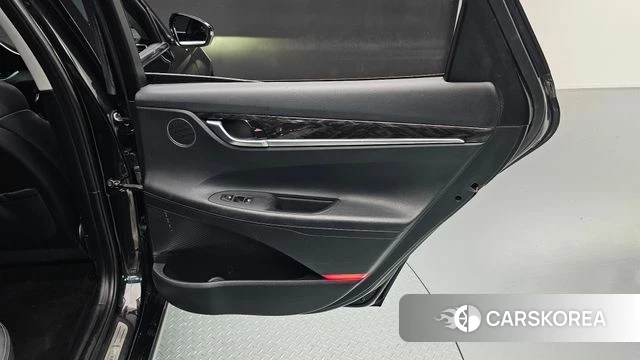 Hyundai Grandeur IG id 4435404 из Кореи 7