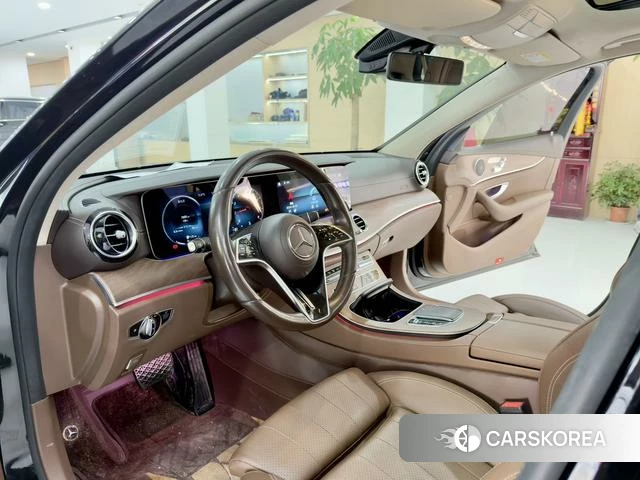 Mercedes-Benz E-class id 4255973 из Китая 7