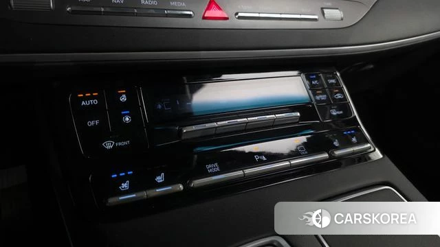 Hyundai The New Grandeur IG Hybrid id 4609709 из Кореи 7