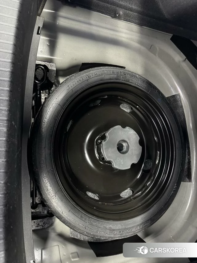 Volkswagen Passat id 4242345 из Китая 7
