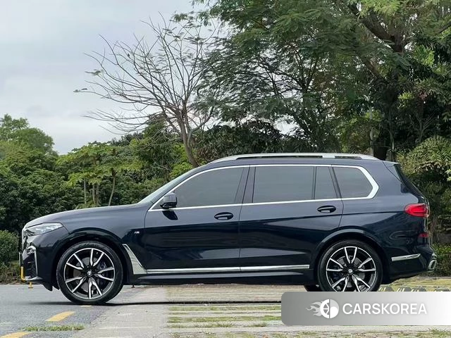 BMW X7 id 4290888 из Китая 7