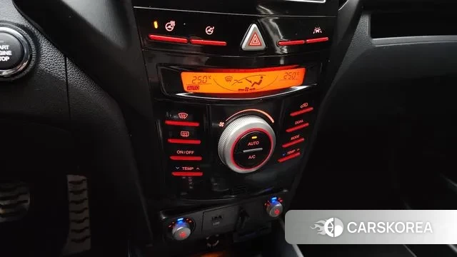 Ssangyong Tivoli Air id 3375212 из Кореи 7