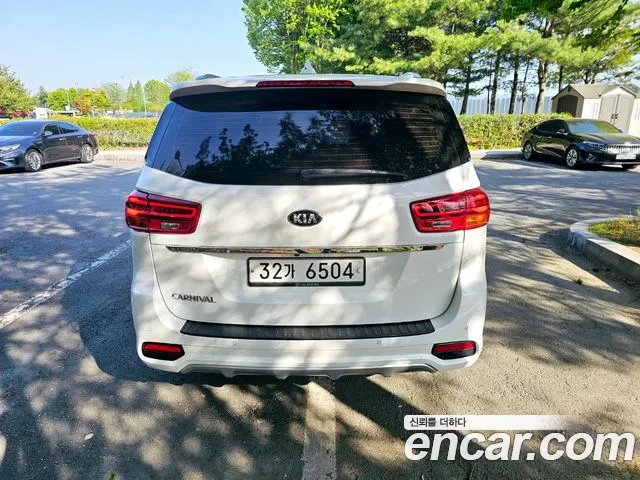Kia The New Carnival id 2675832 из Кореи 7