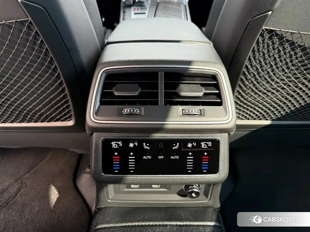 Audi A6L id 4622268 из Китая 7