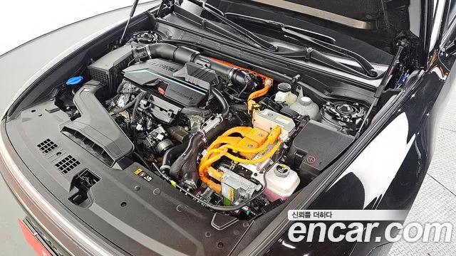 Hyundai Grandeur Hybrid (GN7) id 2559144 из Кореи 7