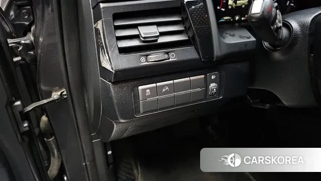 Ssangyong Rexton Sports Cannes id 3344080 из Кореи 7