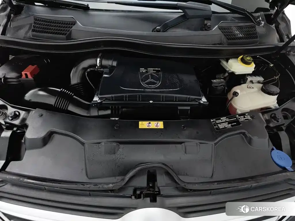Mercedes-Benz V-Class id 4600924 из Китая 7