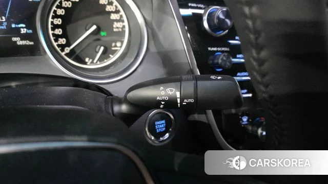 Toyota Camry (XV70) id 4596469 из Кореи 7