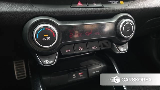 Kia Stonic id 4020676 из Кореи 7