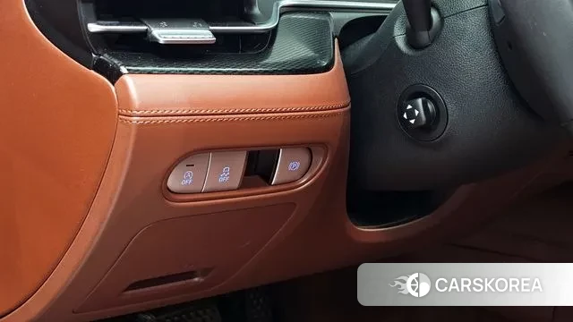 Genesis G90 (RS4) id 3576765 из Кореи 7