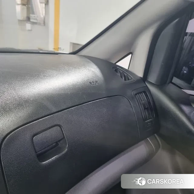 Hyundai The New Grand Starex id 3692734 из Кореи 7