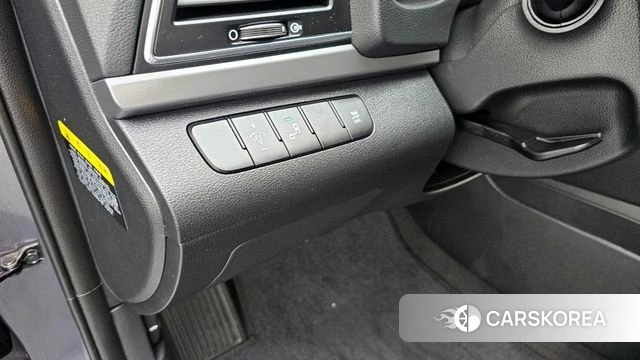 Hyundai Avante AD id 4246103 из Кореи 7