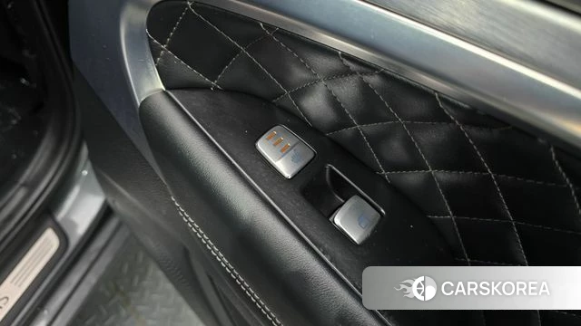 Genesis G70 id 4294911 из Кореи 7