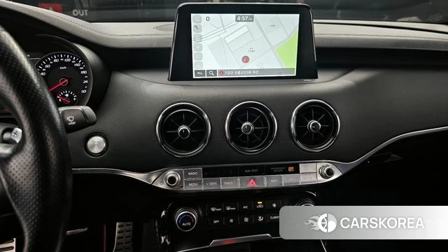 Kia Stinger id 3801156 из Кореи 7