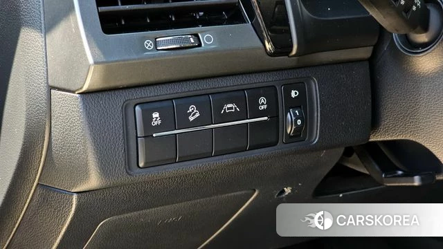 Ssangyong The New Rexton Sports Cannes id 4409022 из Кореи 7