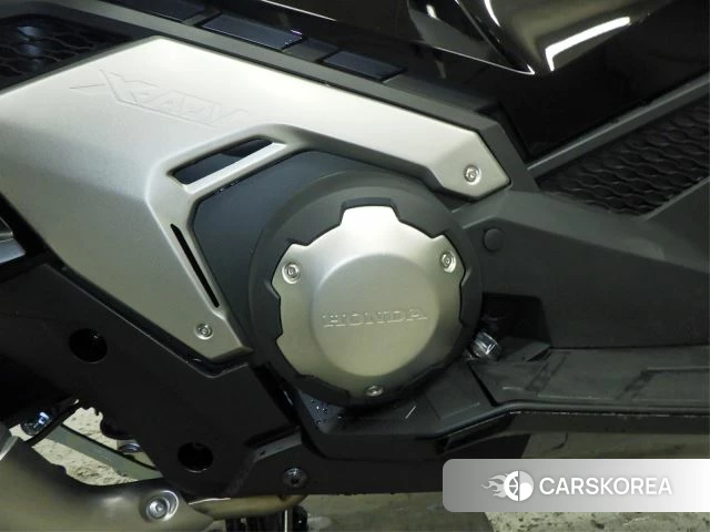 Honda X-ADV 750 id 4229649 из Японии 7