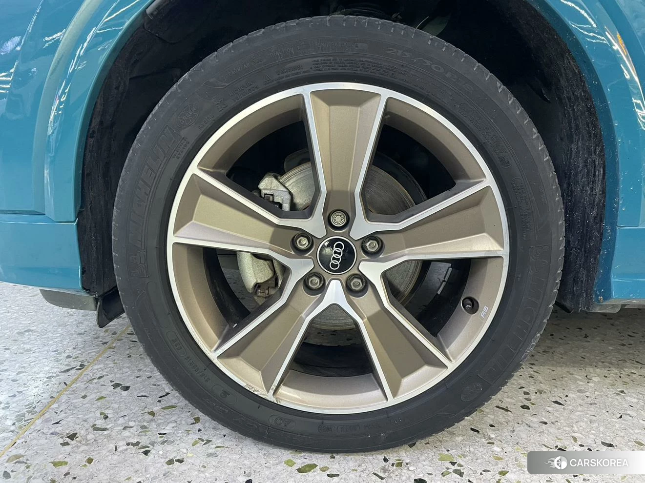 Audi Q2L id 4426555 из Китая 7