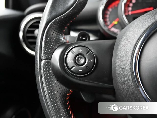Mini Cooper S id 4490253 из Кореи 7
