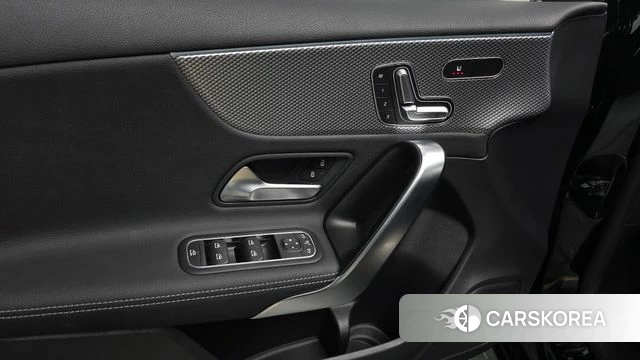 Mercedes-Benz A-Class W177 id 4416070 из Кореи 7