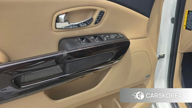 Kia The New Carnival id 4551669 из Кореи 7