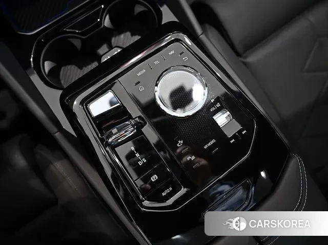 BMW 5 Series (G60) id 3020833 из Кореи 7