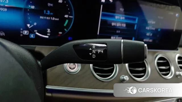 Mercedes-Benz E-Class W213 id 3669063 из Кореи 7