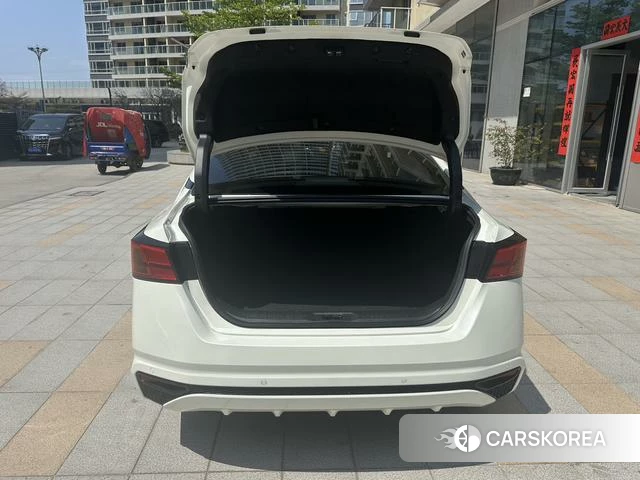 Nissan Teana id 4365644 из Китая 7