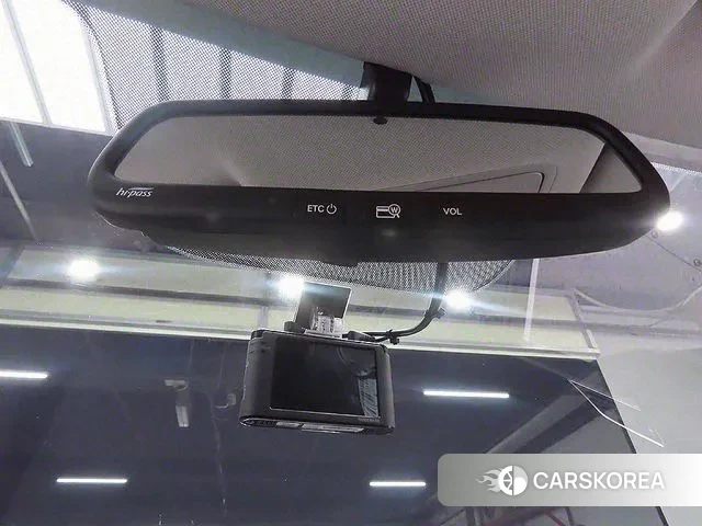 Hyundai Avante AD id 3018990 из Кореи 7