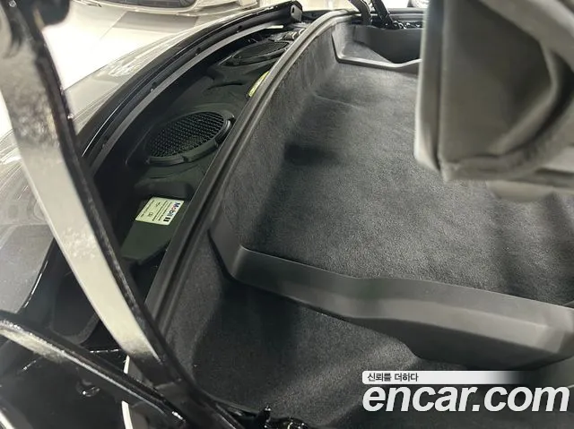 Porsche 911(992) id 2439072 из Кореи 7