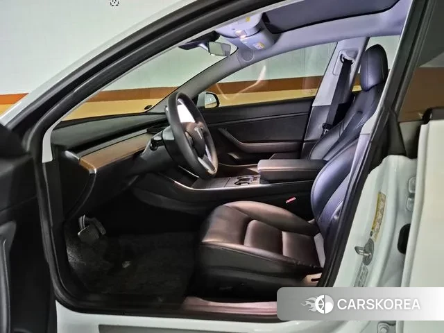 Tesla Model 3 id 3144131 из Кореи 7