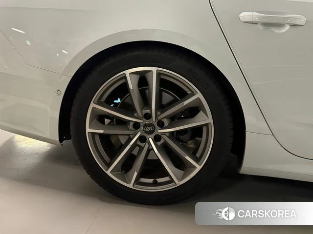 Audi A7 (4K) id 4581153 из Кореи 7