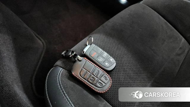 Dodge Challenger id 4447653 из Кореи 7