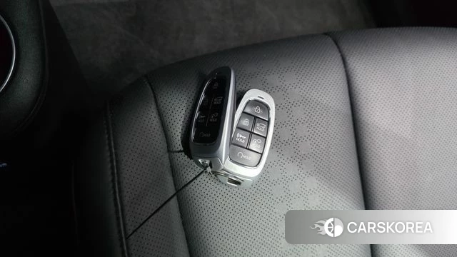 Hyundai Ionic 5 id 4906098 из Кореи 7
