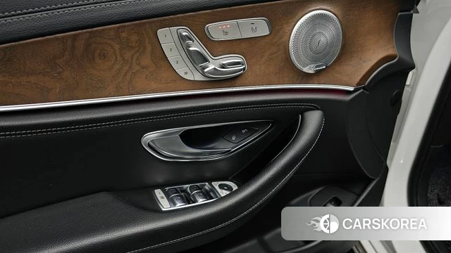 Mercedes-Benz E-Class W213 id 4180336 из Кореи 7