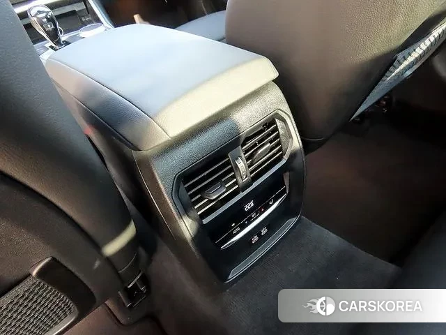 BMW 3 Series (G20) id 3619064 из Кореи 7