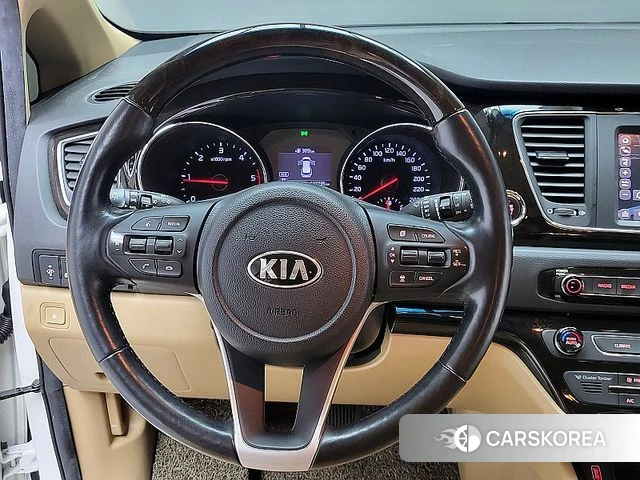 Kia The New Carnival id 4785203 из Кореи 7