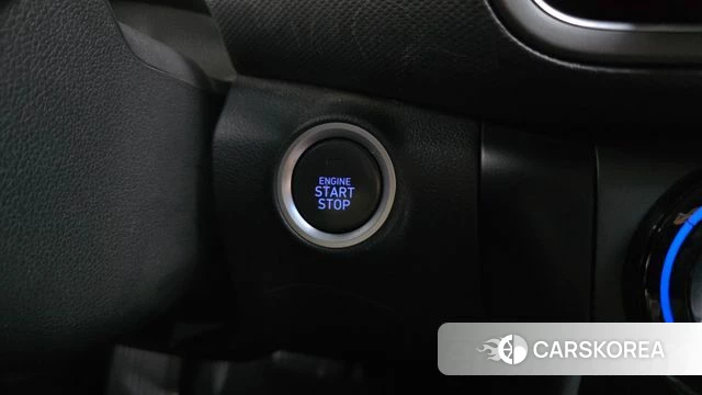 Hyundai The New Kona id 4855408 из Кореи 7