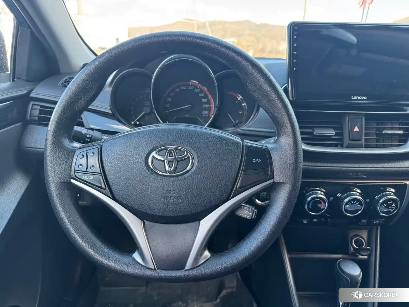 Toyota Yaris L id 4617185 из Китая 7