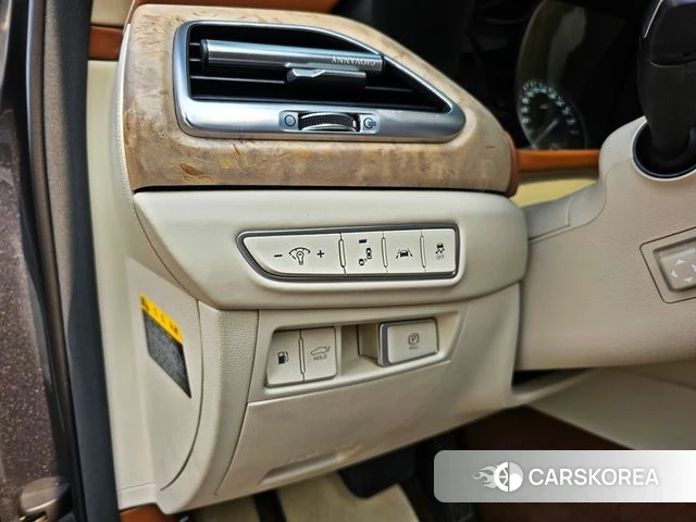 Genesis G90 id 3801085 из Кореи 7