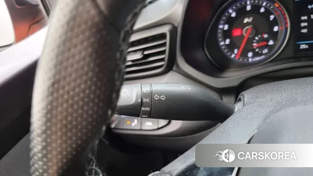 Hyundai Veloster (JS) id 2900783 из Кореи 7